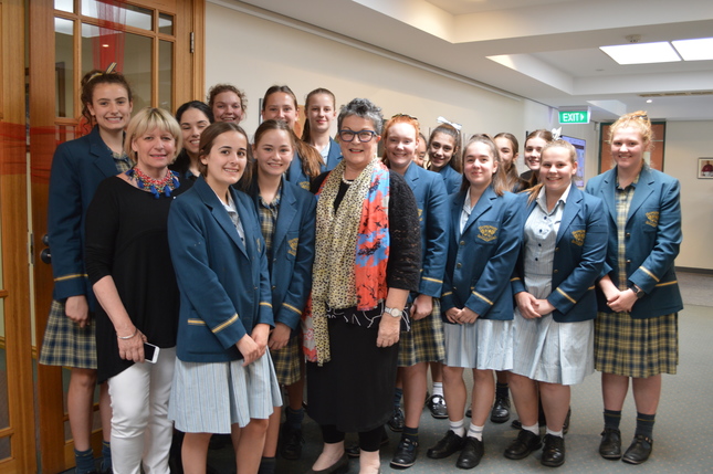 Year 9 art students with Director of Catholic Education, Helen O'Brien and Loreto art teacher, Suzanne Randell.JPG