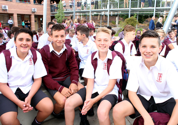 GleesonCollege_Year7_FirstDay_1.jpg