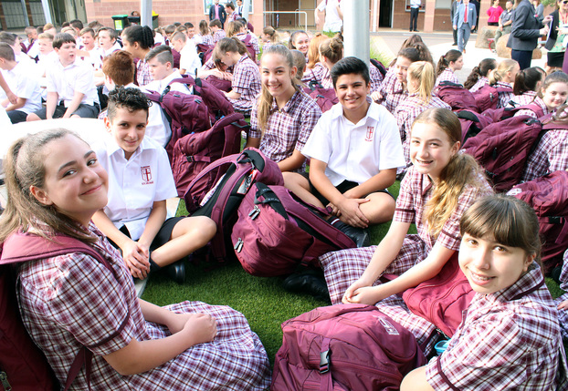 GleesonCollege_Year7_FirstDay_3.jpg