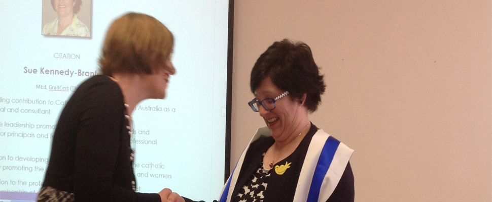 Honorary-Fellowship